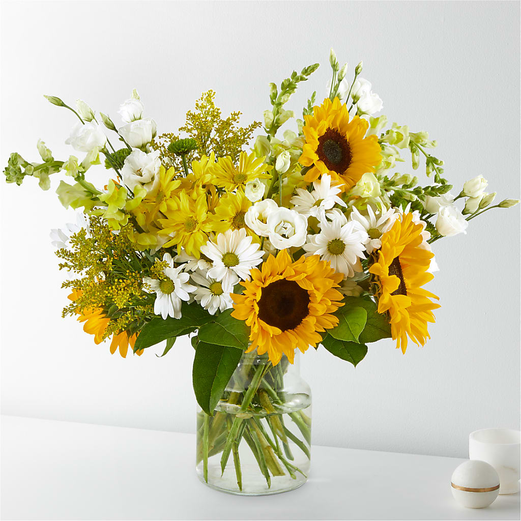 Hello Sunshine Bouquet – Flowers By Jerry, Rochester MN
