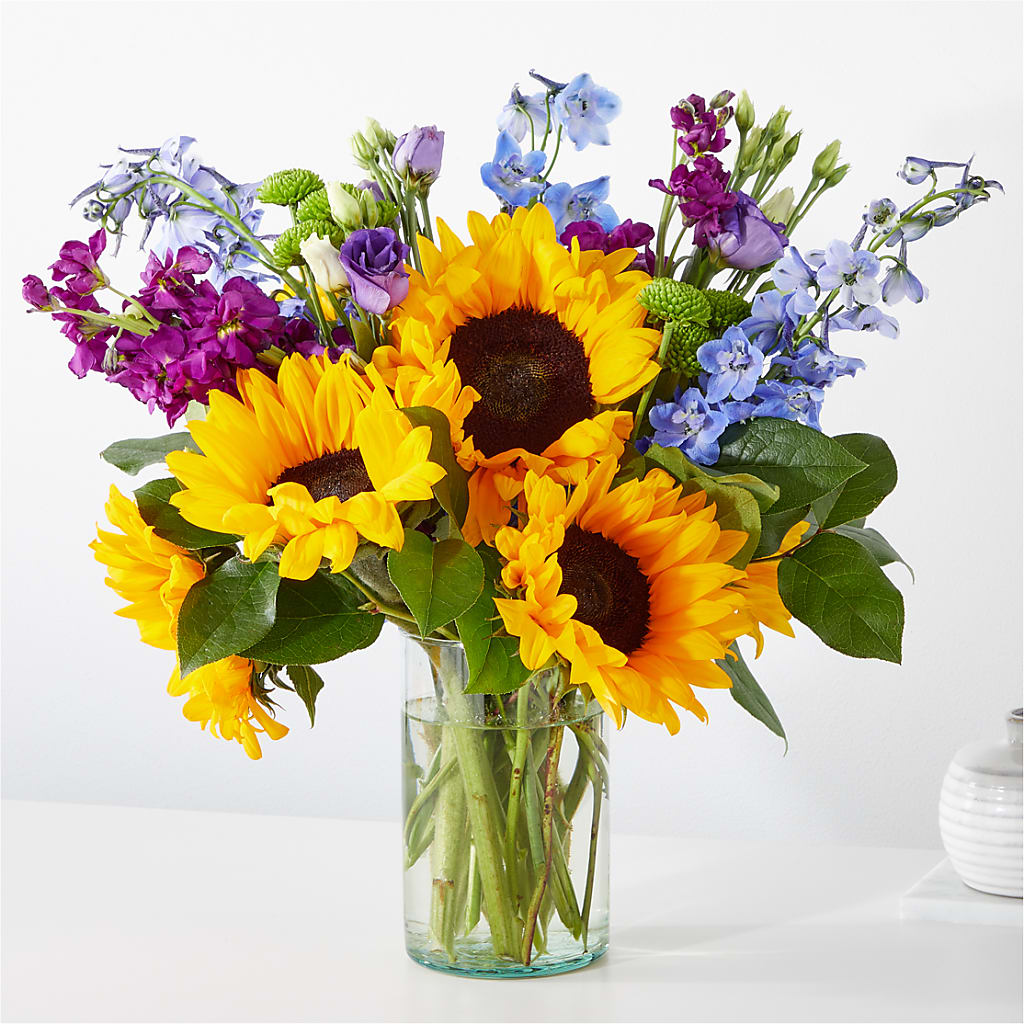 Catching Rays Bouquet – Flowers By Jerry, Rochester MN