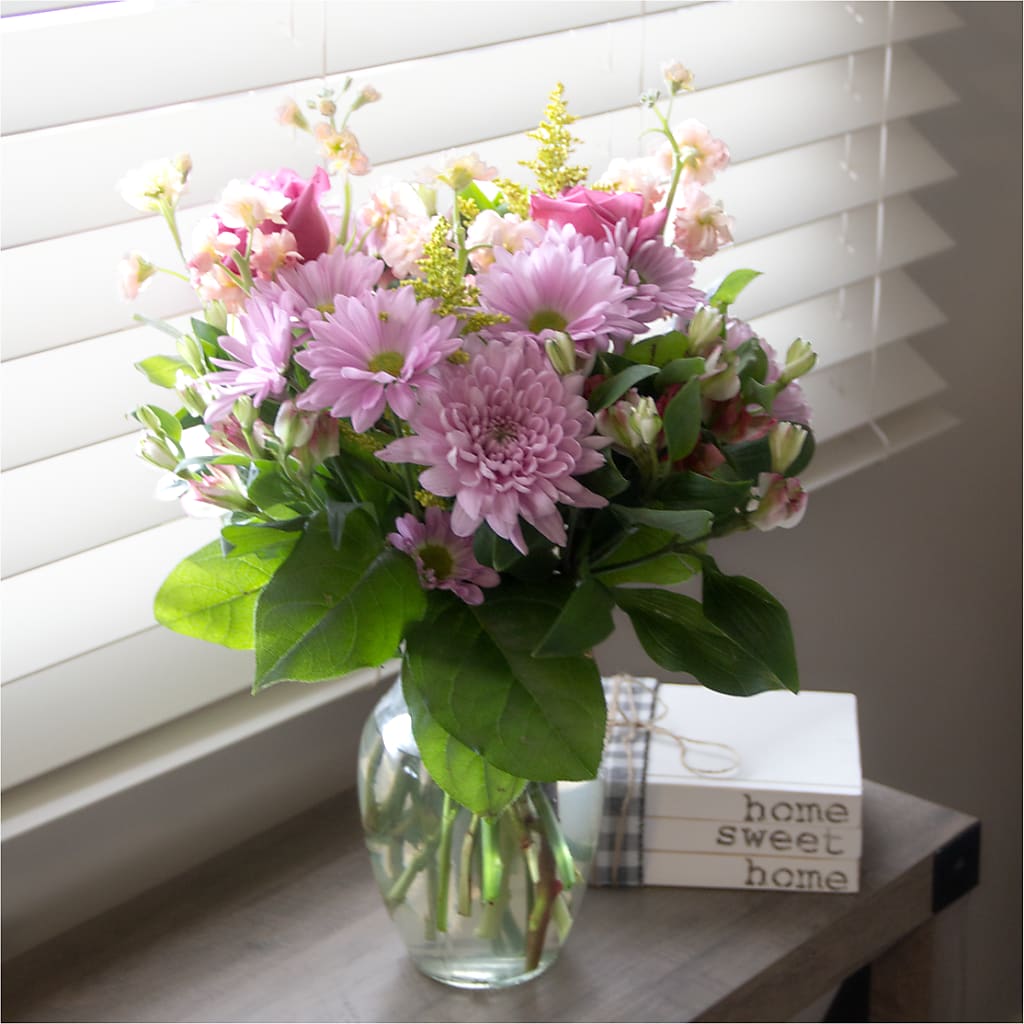 Pastel Tradition - A Florist Original – Flowers By Jerry, Rochester MN