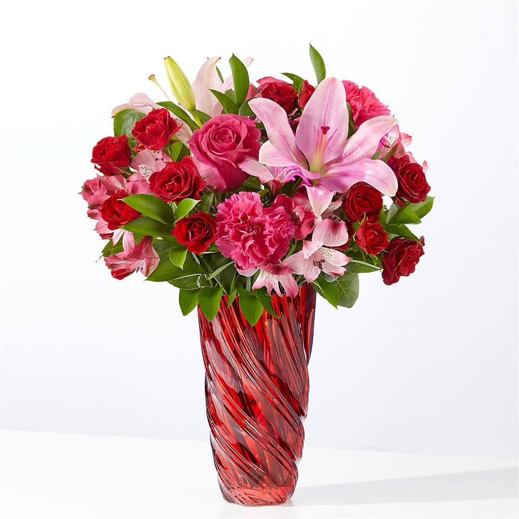 In Love Bouquet with Luxe Swirl Vase – Flowers By Jerry, Rochester MN