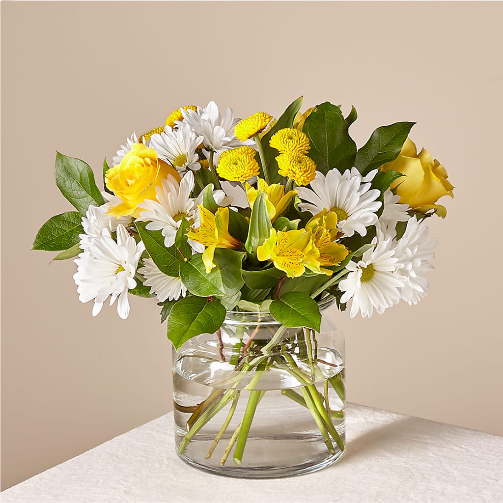 Sunny Sentiments Bouquet – Flowers By Jerry, Rochester MN