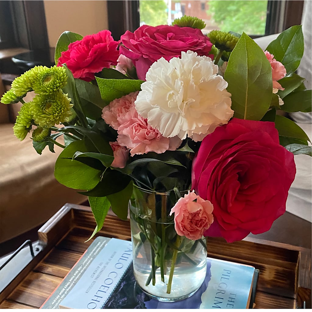 Sweet & Pretty Bouquet –  Flowers By Jerry, Rochester MN