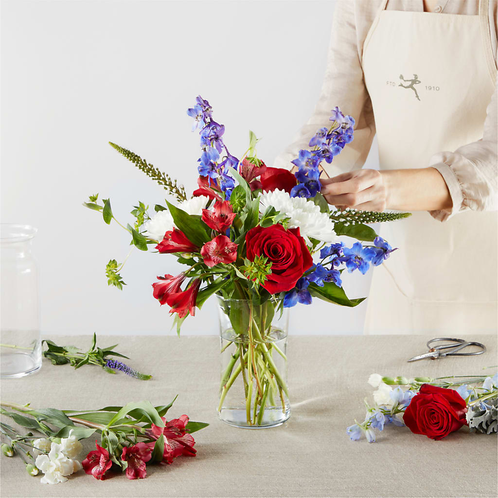 Star Spangled - A Florist Original –  Flowers By Jerry, Rochester MN