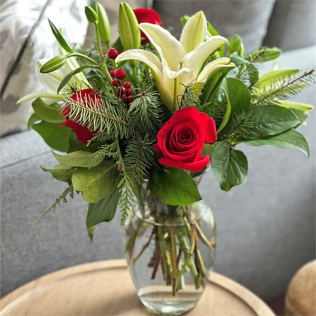 Sparkling Snowflakes Bouquet –  Flowers By Jerry, Rochester MN