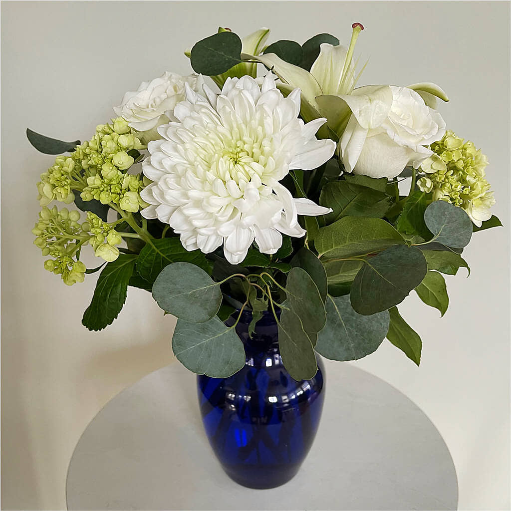 Snowy Dreams Bouquet –  Flowers By Jerry, Rochester MN