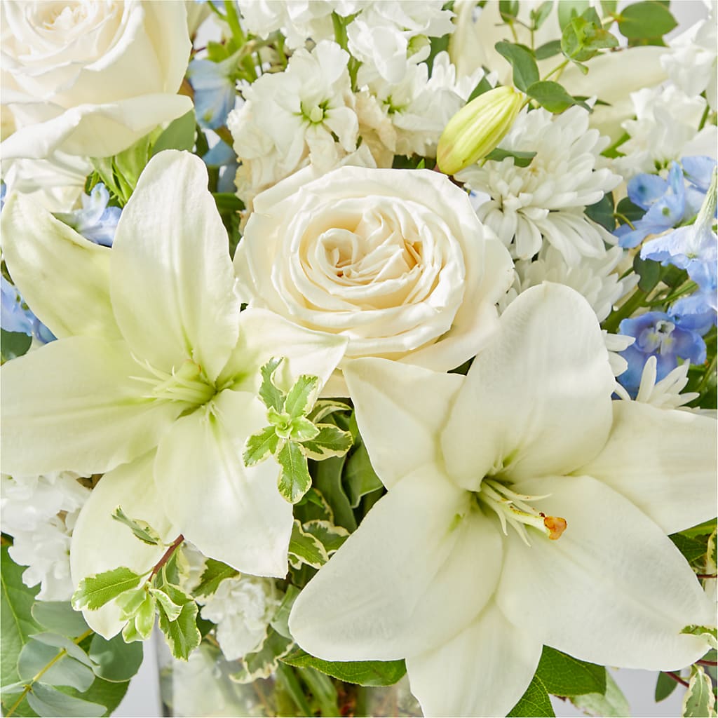 Peace of Mind Bouquet –  Flowers By Jerry, Rochester MN